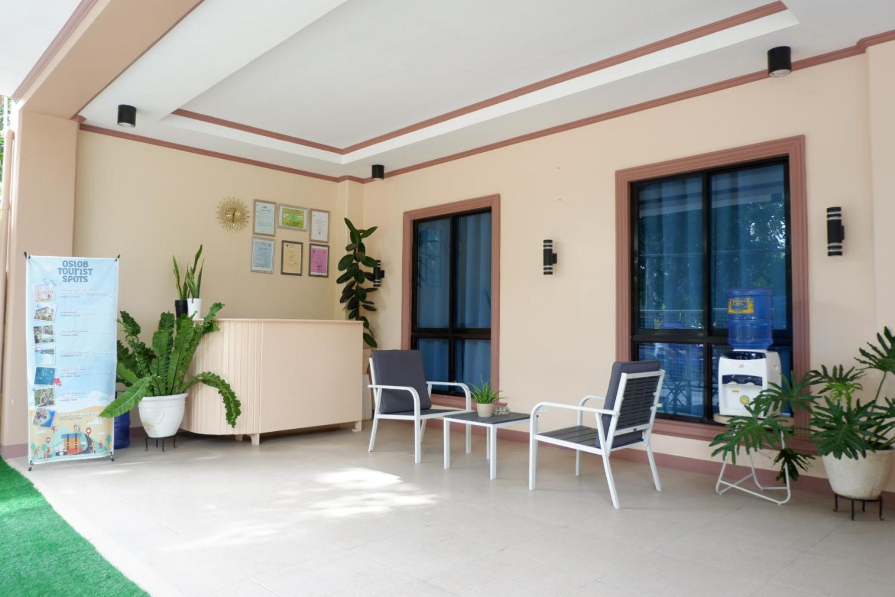 Jun'S Inn Oslob Exterior photo